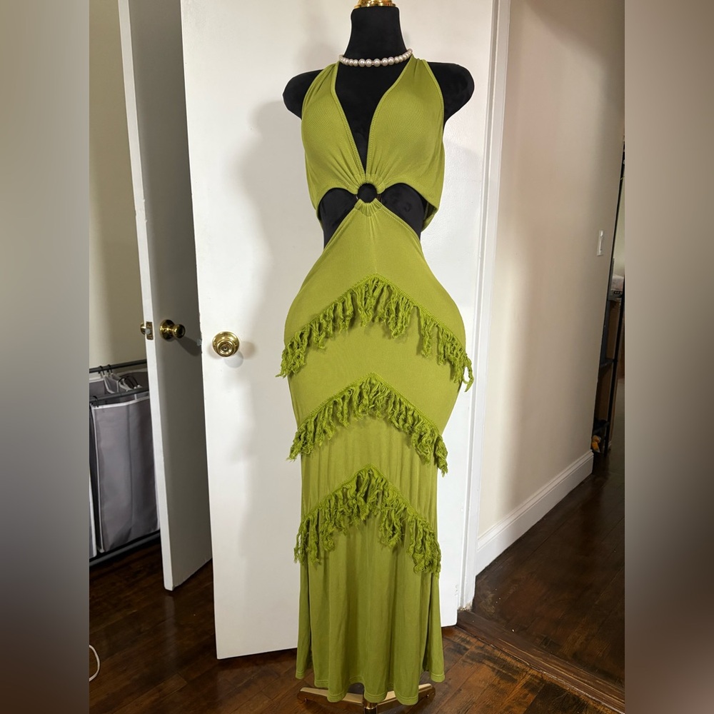 Elegant Green Fringe Maxi Dress